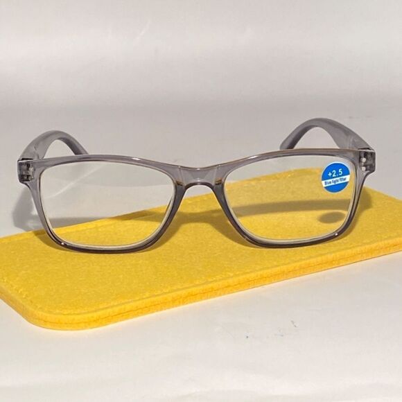 1437 Helen 2.5 Reading Glasses Thin Rectanle Bluelight Filter Grey Frames NWT - Picture 2 of 9